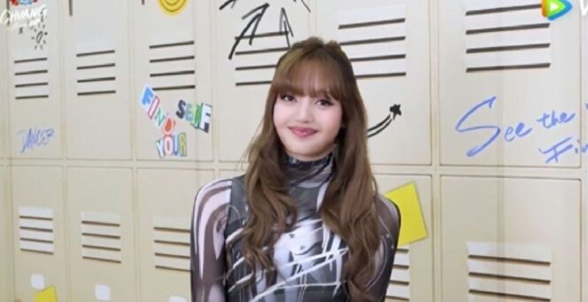 
PERENCANAAN TUR KONSER BLACKPINK DAN PELUNCURAN ALBUM BARU DIBAHAS OLEH LISA