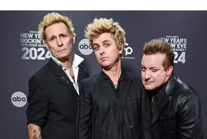 
“GOOD RIDDANCE”, LAGU GREEN DAY, MENGAPRESIASI RYAN REYNOLDS