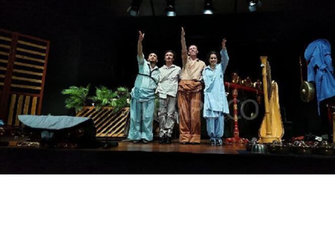 
KEBUDAYAAN BELANDA MENGANJURKAN KONSER, PADUKAN MUSIK KLASIK, DAN GAMELAN