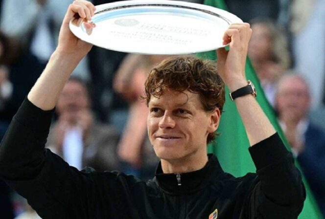 
SINGER PUAS DENGAN PERMAINANNYA DI ROMA USAI SKORSING TIGA BULAN